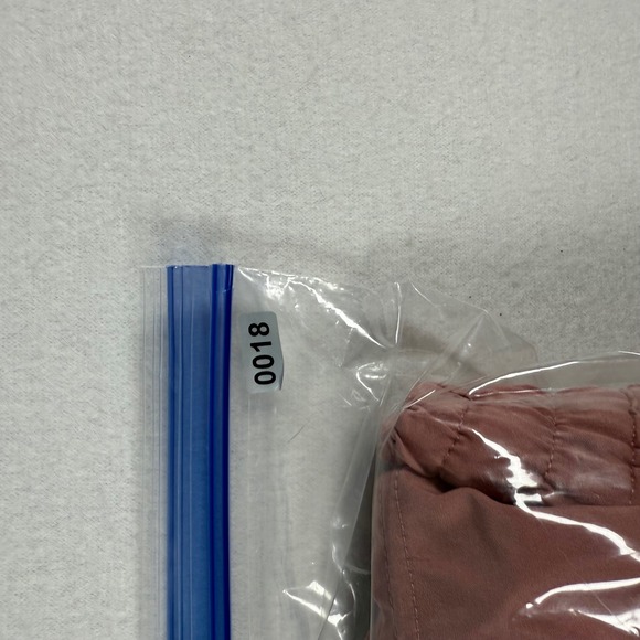 Vuori The Rise The Shine Shorts Pink Small Athletic Gym Workout Athleisure Sport - Picture 6 of 6